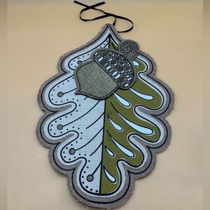 Leaf and acorn wall decor, Thanksgiving, Fall Decorations